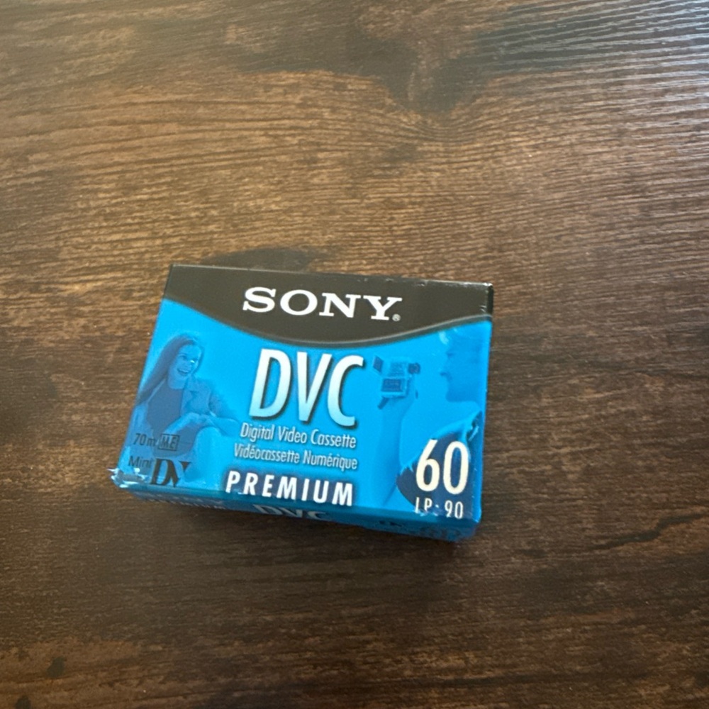 3 Sony DVC Premium Blue and Black Video Cassettes - Picture 6 of 7